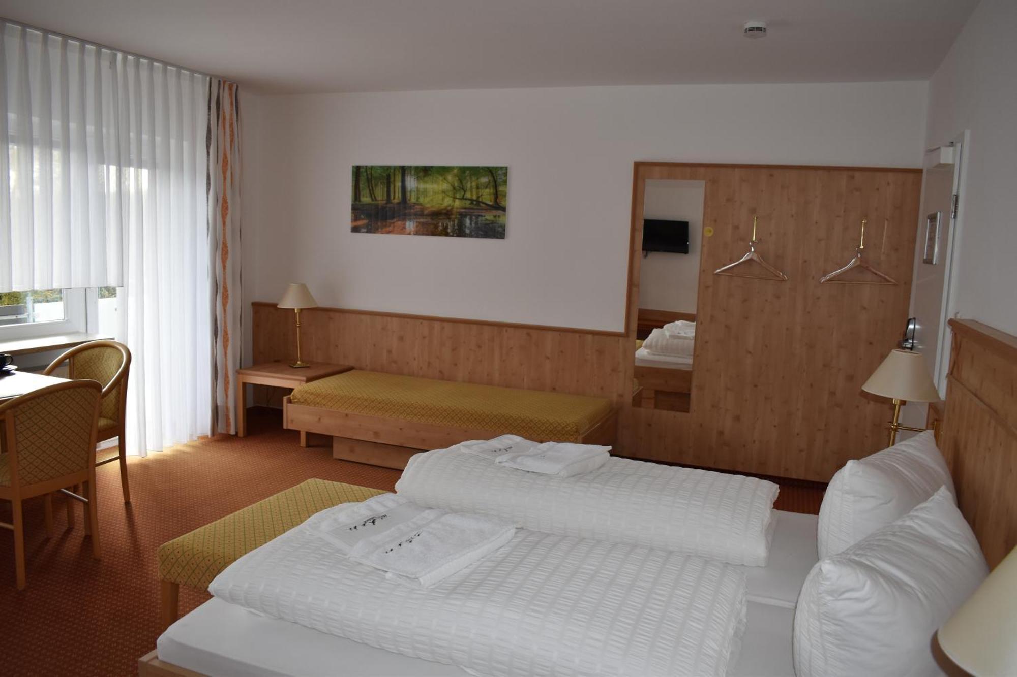 Hotel Talblick Добел Стая снимка